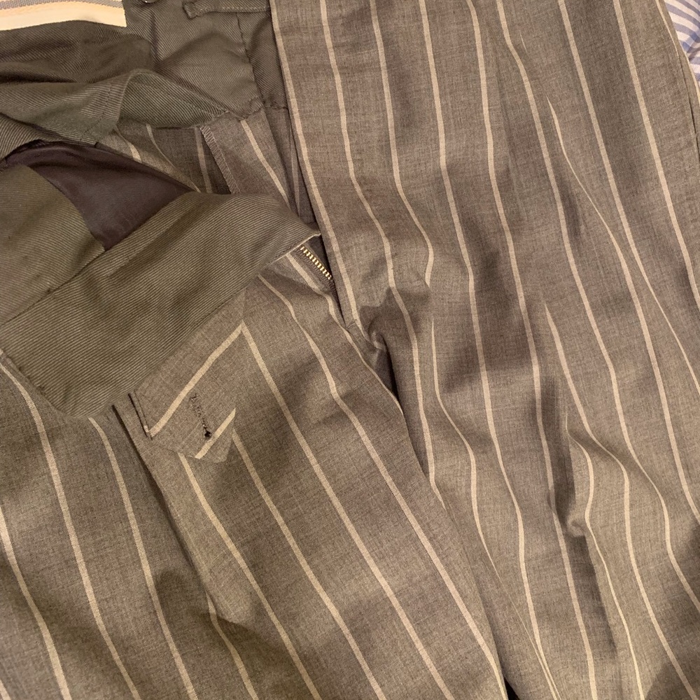 Custom Men’s Oxxford Suit (40R) - Picture 6 of 6